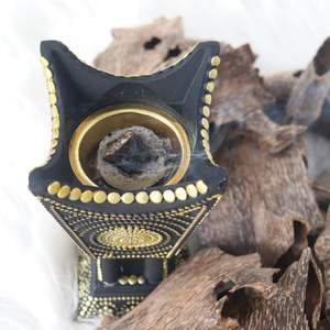 Copeaux de bois d'oud vietnamien de luxe, qualité royale, arôme pur naturel, parfum doux et fumé, de la fabrique AZ Oud, vente en gros - Product Image 2