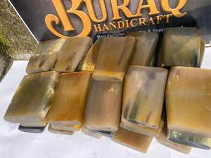 Manche de couteau 100% naturel en corne de buffle brute, pointe de corne, artisanat Buraq - Product Image 6