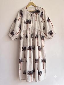 Vestido Midi Boho de Verano para Mujer, Estampado Floral, Hecho a Mano, Ecológico, Lavable, de Algodón, Cuello en V, Manga Corta, Natural - Product Image 3
