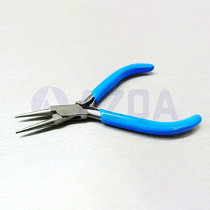 Pince à bec rond en acier inoxydable de 5,5 pouces avec poignée en PVC bleu pour la fabrication de bijoux et le piercing corporel - Product Image 3