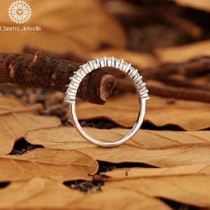 Bague d'éternité classique pour femme en argent 925 avec moissanite taille coussin, sertie à griffes, certifiée IGI, par Charm Jewells - Product Image 6