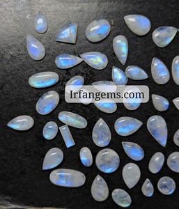 Lot de cabochons en pierre de lune arc-en-ciel de qualité supérieure, pierres précieuses naturelles de formes et tailles variées, qualité AAA pour pendentifs enroulés de fil et bijoux - Product Image 4