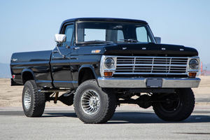 Ford F-250 Ranger 4x4 de 1968 - Product Image 2