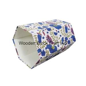 Cubo de basura decorativo para el hogar con tapa abierta, estampado floral, de cartón con tapa enrollable, para uso en interiores, en stock. - Product Image 2