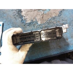 ECUs y Módulos de Computación Usados Korando Sports 6725403132 - Product Image 3