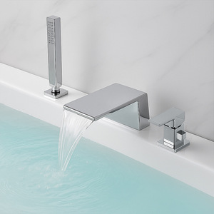 Rubinetto <span class=keywords><strong>per</strong></span> vasca a cascata moderno cromato nero opaco, montaggio su piano a 3 fori, con doccetta estraibile <span class=keywords><strong>per</strong></span> vasca e doccia - Product Image 3