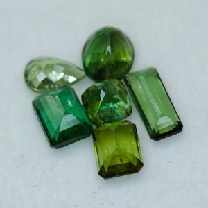 Tourmaline Verte Naturelle en Pierre Précieuse Non Montée, Coupe Coussin, 6-8mm, 11 Carats, pour Bagues, Boucles d'Oreilles et Bijoux - Product Image 2