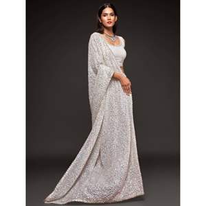 ชุดส่าหรีประดับด้วยเลื่อมสีขาวมุกสวยงามสำหรับงานปาร์ตี้ - Product Image 4