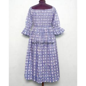 Vestido maxi de algodón hecho a mano, transpirable, informal, vintage, con estampado floral, sin cuello, de corte holgado, con mangas cortas acampanadas, natural. - Product Image 6