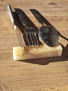 Repose-couverts compact et élégant en marbre conçu pour une utilisation quotidienne offrant une durabilité, une stabilité et une texture lisse - Product Image 6