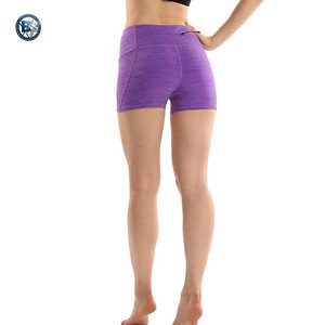 Shorts d'entraînement en matériau flexible et respirant pour l'exercice et le yoga, nouveau design, haute qualité - Product Image 3