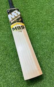 ไม้คริกเก็ต Mb Malik MBS Big Hitter ทำจากไม้ Willow ของอังกฤษ โปรไฟล์เต็มรูปแบบ จุดหวานต่ำ-กลาง น้ำหนักเบา ทนทาน ผลิตด้วยกรรมวิธีการอัดแน่น - Product Image 4