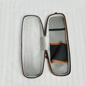 Étui classique en cuir avec motif floral gravé à la main pour lisseur et fer à boucler, résistant à la chaleur, organiseur de voyage - Product Image 5