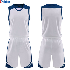 Uniforme de Baloncesto Personalizado de Alta Calidad, Transpirable, en Varios Colores, con Camiseta y Pantalones Cortos Sublimados - Product Image 2
