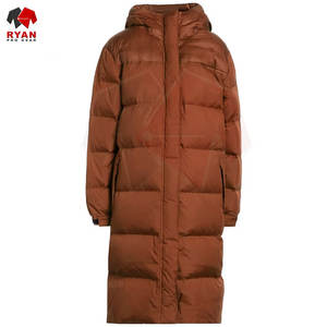 Veste longue matelassée à capuche pour femme, doublure en polyester, chaleur moyenne, veste d'hiver élégante - Product Image 2