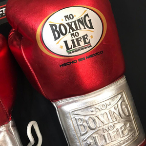 ถุงมือชกมวยหนังวัวแท้แบบผูกเชือก รุ่น Custom No Boxing no Life สำหรับฝึกซ้อมและแข่งขัน ซึมซับเหงื่อ แห้งเร็ว รับผลิตแบบ OEM จำนวนมาก - Product Image 6