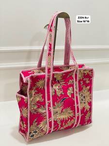 Sac fourre-tout à bandoulière en coton matelassé floral de style mode de haute qualité pour femmes, avec fermeture éclair, grande capacité, idéal pour le shopping - Product Image 4