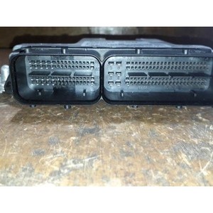 Porter Usó ECUs y Módulos de Computación 391044A311 - Product Image 3