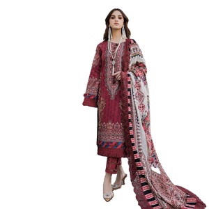 Nuevo estampado de algodón pakistaní con parche bordado con traje de sifón plateado para la venta en línea - Product Image 1