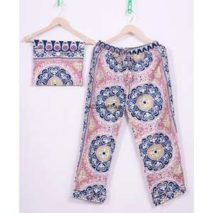 ชุดนอนผ้าฝ้ายแท้ 100% ลายดอกไม้ แขนสามส่วน คอวี สำหรับผู้หญิง เอวยางยืด ระบายอากาศได้ดี เนื้อผ้านุ่ม สวมใส่สบาย เหมาะสำหรับฤดูใบไม้ผลิ ทำด้วยมืออย่างประณีต - Product Image 4