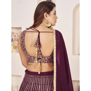 ชุดผ้าจอร์เจียที่ยอดเยี่ยมสำหรับงานปาร์ตี้ lehenga choli พร้อมเลื่อมไวน์สำหรับเจ้าบ่าว - Product Image 3