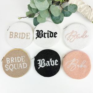 Monedero y Bolsa de Maquillaje Clásicos Hechos a Mano con Cuentas, Perlas y Diamantes de Imitación, Regalo para Ella, Estilo Étnico, Artesanía Atemporal - Product Image 1