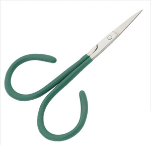 Ciseaux à broder de haute qualité, ciseaux de précision pour la coupe de fils et les applications de couture - Product Image 3