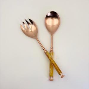 Cuchara y Tenedor para Servir Ensaladas de Acero Inoxidable con Acabado de Cobre de Alta Calidad, Utensilios para Servir en Bodas y Cenas - Product Image 2
