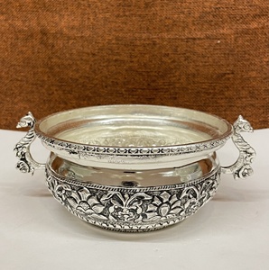 Artisanat indien bol de pièce maîtresse de maison fait à la main de forme ronde plaqué argent Pot flottant de fleur décorative Urli - Product Image 4