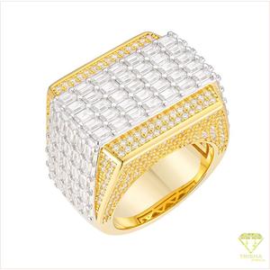 Anillo de sello rectangular de lujo de plata de ley 925 con diamantes cultivados en laboratorio y piedras baguette para compradores mayoristas de joyería - Product Image 5