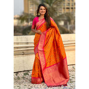 Vestidos de Noche de Sari Patola de Seda Suave Naranja Premium con Tejidos en Contraste, Marca Elite Weaves, 0.6g - Product Image 1