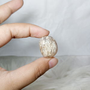 Venta al por mayor de alta calidad Natural Indonesia Sakura ágata forma caída piedras preciosas artesanía curación cristal 20-30mm - Product Image 5