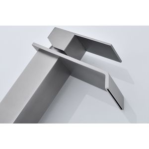 Rubinetto per Lavabo Bagno con Maniglia Singola e Getto a Cascata - Product Image 4