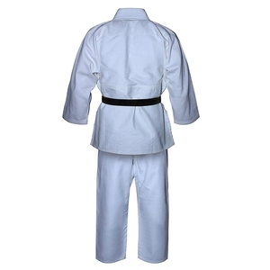 Uniforme de Judo Ligero de Primera Calidad para Entrenamiento, Competencia, Grappling y Artes Marciales - Product Image 1