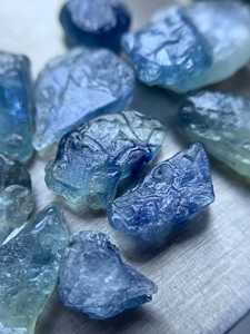 Lot de saphirs bleus bruts non traités, qualité facettée, provenance Afghanistan, pour la fabrication de bijoux, vente en gros - Product Image 5