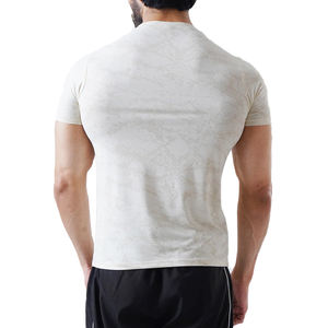 Nouveaux modèles de t-shirts pour hommes à manches courtes, t-shirts en coton microfibre pour hommes, fabriqués au Pakistan, meilleur prix, t-shirts unis - Product Image 2