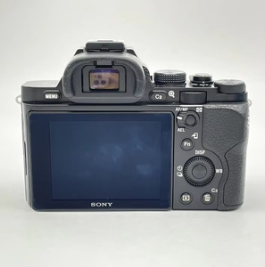 กล้องมิเรอร์เลสฟูลเฟรม บันทึกวิดีโอแบบ Full HD เซ็นเซอร์ CMOS มือสอง พร้อมการ์ด SD - Product Image 4