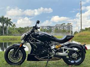 Ducati XDiavel S 2017 Usada en Venta - Product Image 4
