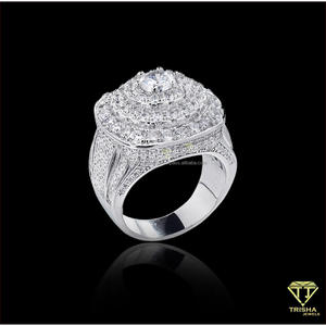Bague de luxe en argent sterling 925 avec diamant moissanite rond en grappe, grande pierre centrale et détails étincelants superposés pour - Product Image 4