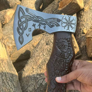 Hacha Industrial de Estilo Vikingo con Cabeza Decorada, Hoja de Acero al Carbono, Mango de Madera Liso, Diseño Nórdico, Herramienta para Cortar Madera al Aire Libre - Product Image 3