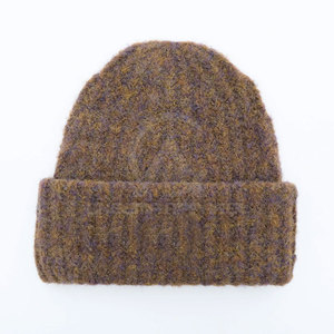 Gorro de Punto Grueso y Resistente para Clima Frío, con Ajuste Cómodo para Deportes de Invierno y Viajes - Product Image 4