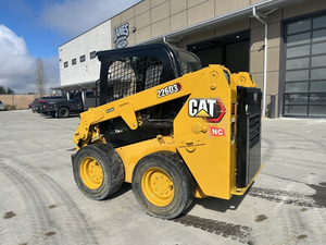 Cargadora Compacta de Dos Velocidades para Trabajo Pesado 226D3 2022, Capacidad de Carga Nominal de 200 Toneladas, Bomba y Motor de 75/60 KW, Equipo de Construcción - Product Image 3