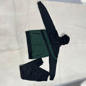 Conjunto Deportivo Reflectante para Hombre, Chaqueta y Pantalones Cortavientos de Nailon, Chaqueta Cortavientos Reflectante Personalizada con Logotipo para Hombre - Product Image 3