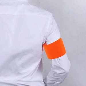 Brazaletes de Capitán de Fútbol Elásticos Reutilizables Personalizados de Alta Calidad al por Mayor, Brazaletes de Entrenamiento de Fútbol de Tela Suave Personalizados - Product Image 3