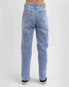Fabricant de jeans pour hommes haute performance utilisant des technologies de tissus de qualité pour un confort quotidien et une distribution en gros - Product Image 2
