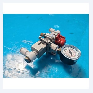 Vanne manuelle pneumatique SMC VH820-N02-Z, utilisée comme pièce détachée pour équipement semi-conducteur Legacy - Product Image 3