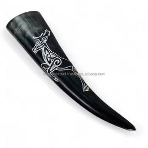 Cuerno de búfalo natural ecológico hecho a mano, cuerno para beber cerveza, diseños de animales náuticos para celebraciones nórdicas renacentistas - Product Image 2