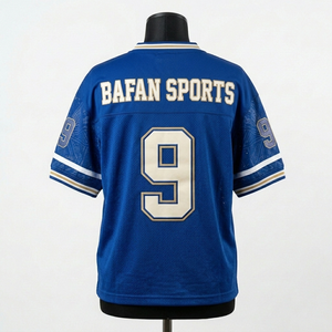 Camiseta de Fútbol Femenina Premium, Transpirable, de Micro Malla de Poliéster, Azul Rey, Blanco y Dorado, con Logotipo Personalizado - Product Image 2