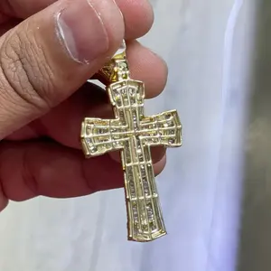 Collar de Lujo con Colgante de Cruz de Oro 10K de Alta Calidad, con Diamantes Baguette y Redondos, Estilo Hip Hop, para Hombre, Amuleto Religioso - Product Image 5