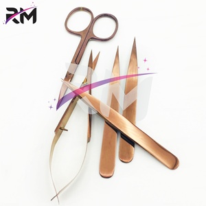 Juego de Pinzas para Cejas RMI de Alta Calidad, 4 Piezas, Acabado Plasma en Oro Rosa, Estuche de Lujo con Punta Puntiaguda - Product Image 5